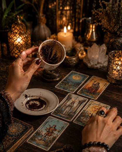 Yorumcu Gülce kahve tarot yorumu tanıtım görseli