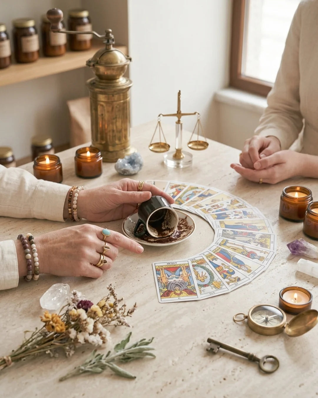 Yorumcu Nergis kahve tarot yorumu tanıtım görseli