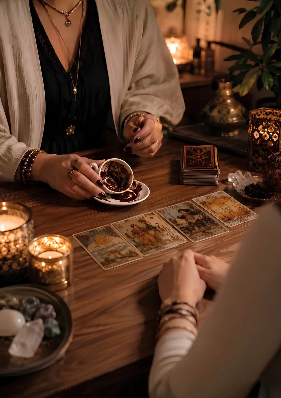 Online Fal Cafe yorumcu Anakadın online kahve/tarot yorumu görseli
